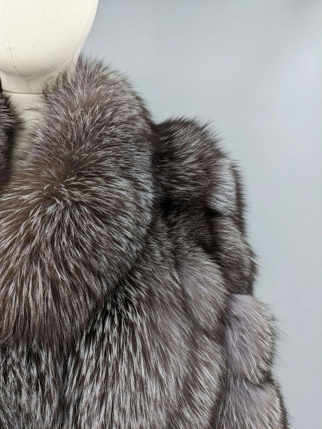 Gina Women's Fox Fur Coat | Luxurious Short Jacket with Fox Fur Collar 6