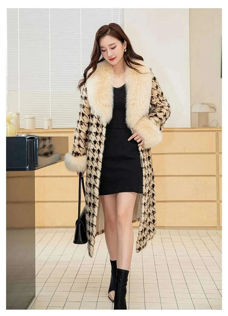 Mira Women's Winter Coat | Mink Fur, Thickened Oversized Design 4