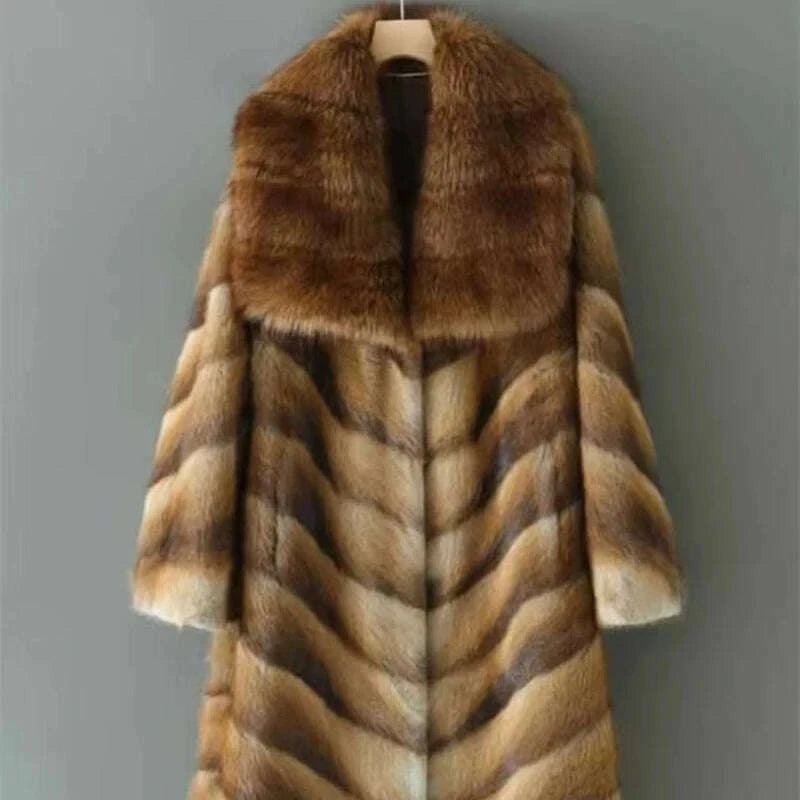Pina Women's Coat | Woven Mink with Square Collar 2