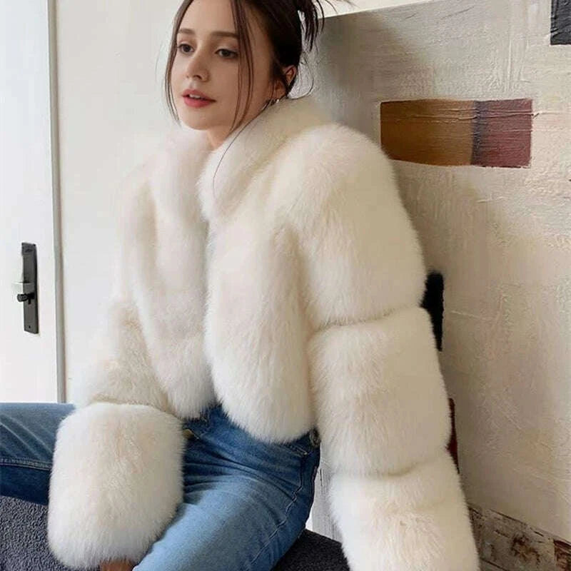Quinn Women's Fox Fur Coat | Elegant Short Style 0